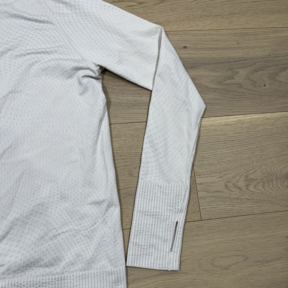 Lululemon White Long Sleeve Tee - Picture 10 of 12